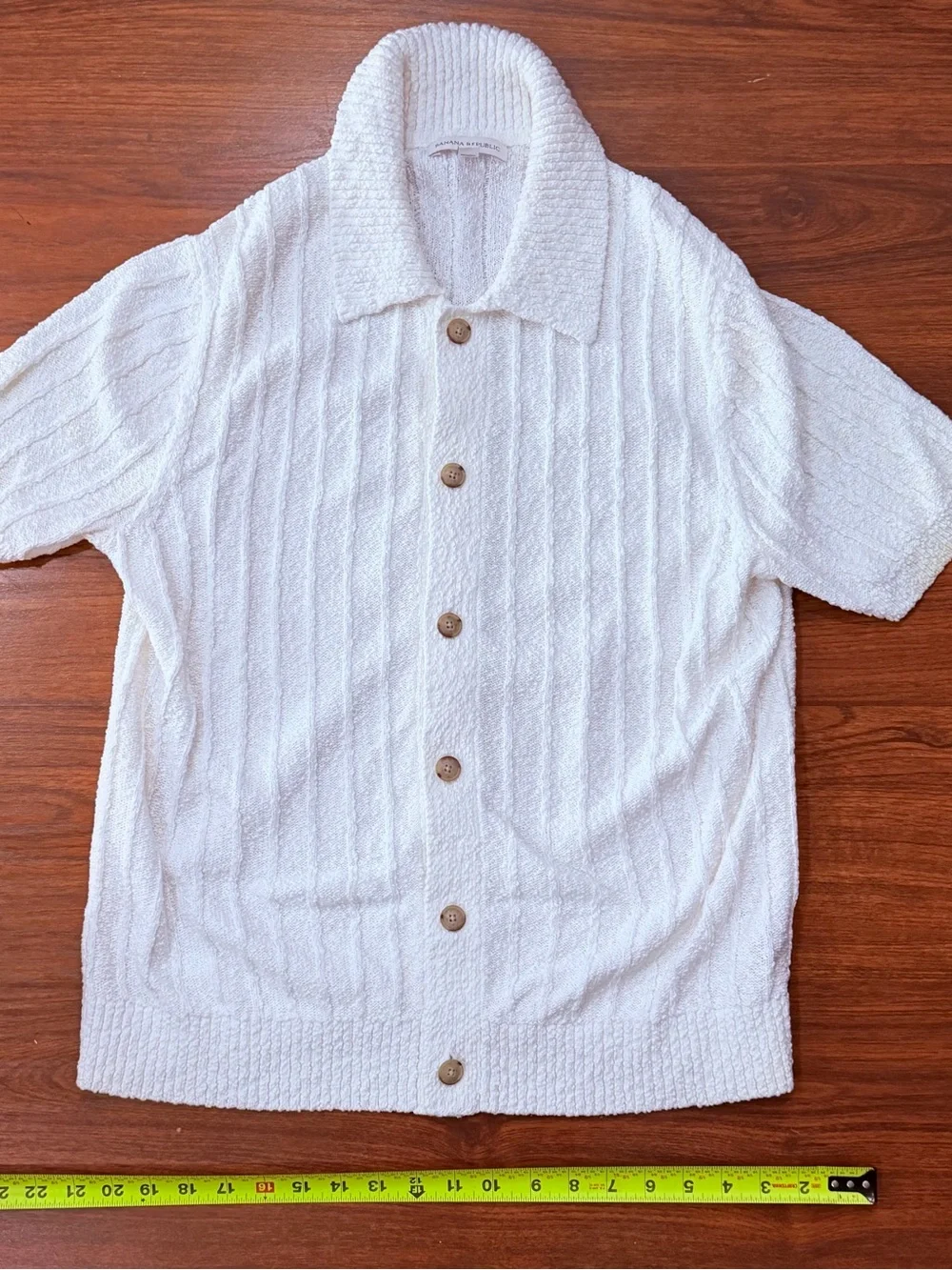 Banana Republic white Short-Sleeve Button-Up Knit Polo